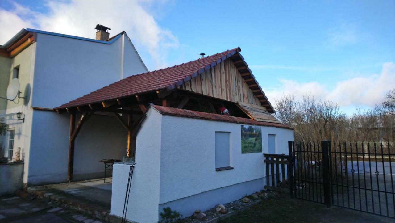 Ferienhof-Rietschen-Neuliebel Exterior foto